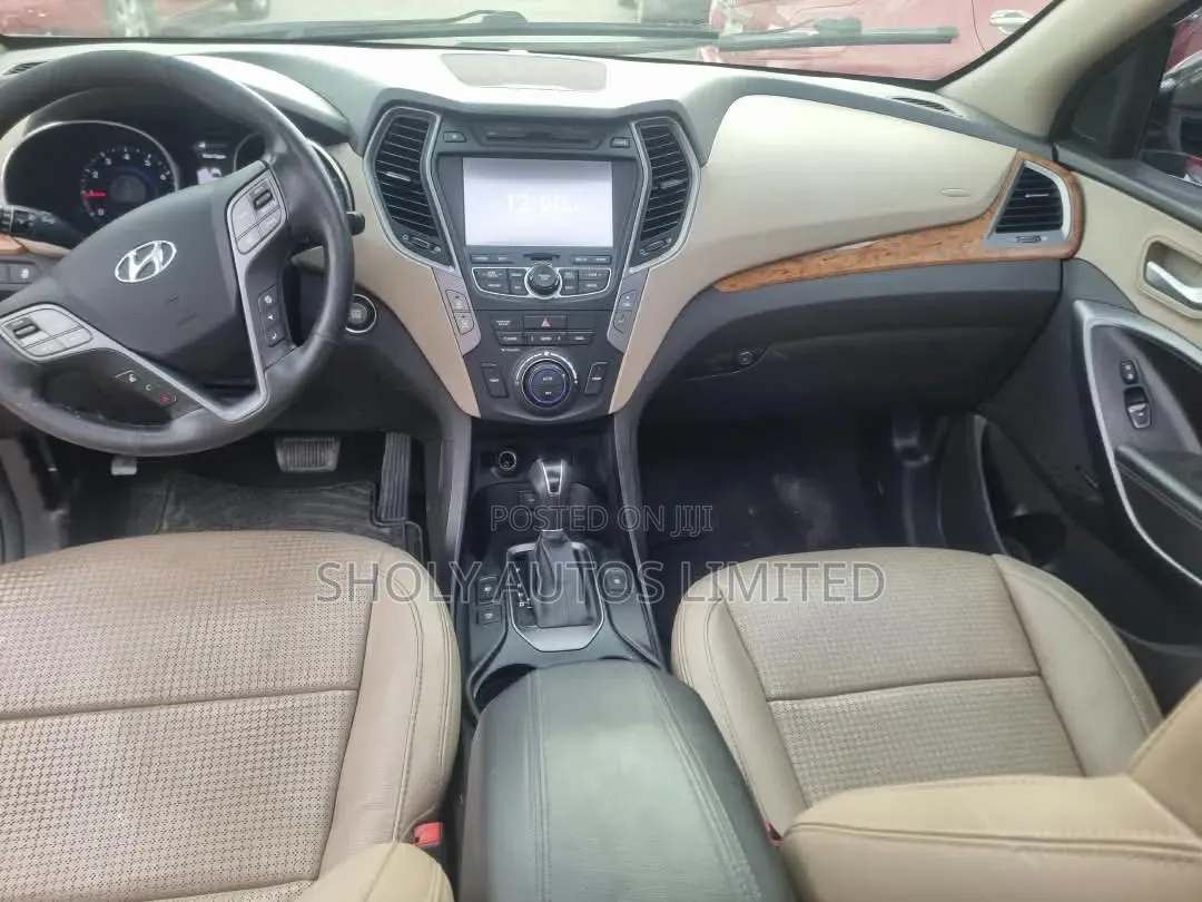 Hyundai Santa Fe 2014 Green