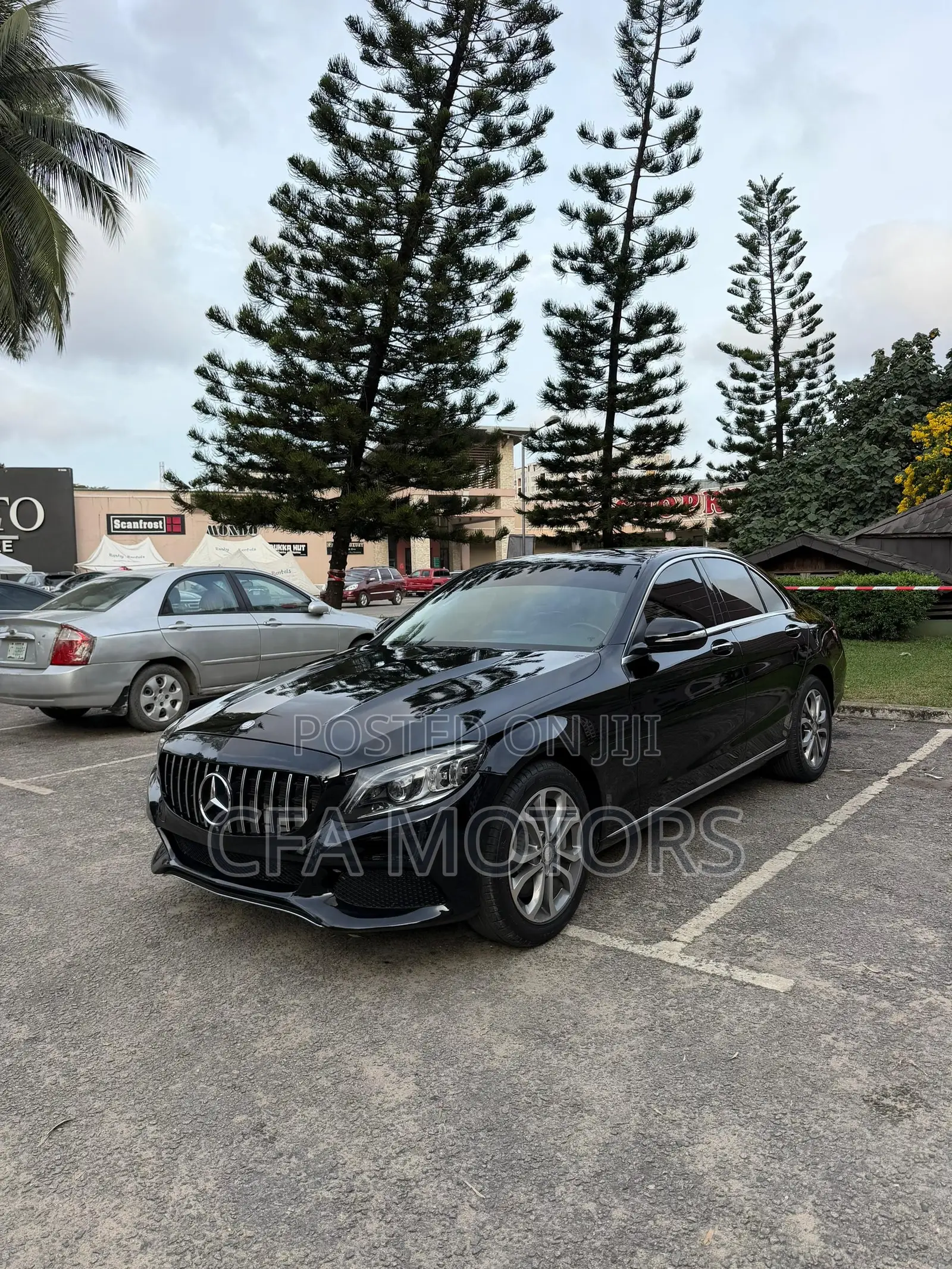 Mercedes-Benz C300 2015 Black