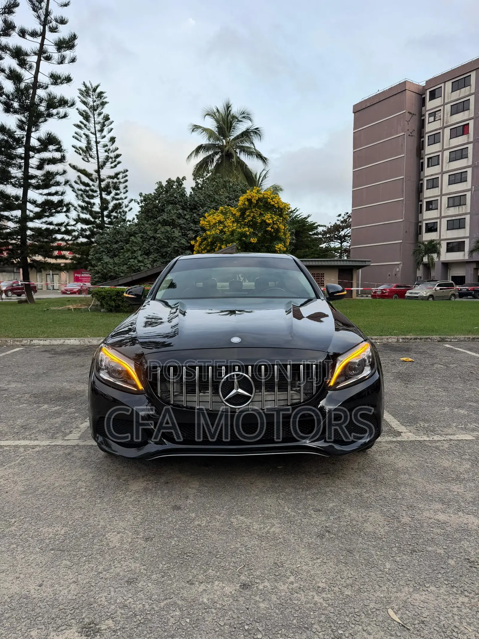 Mercedes-Benz C300 2015 Black