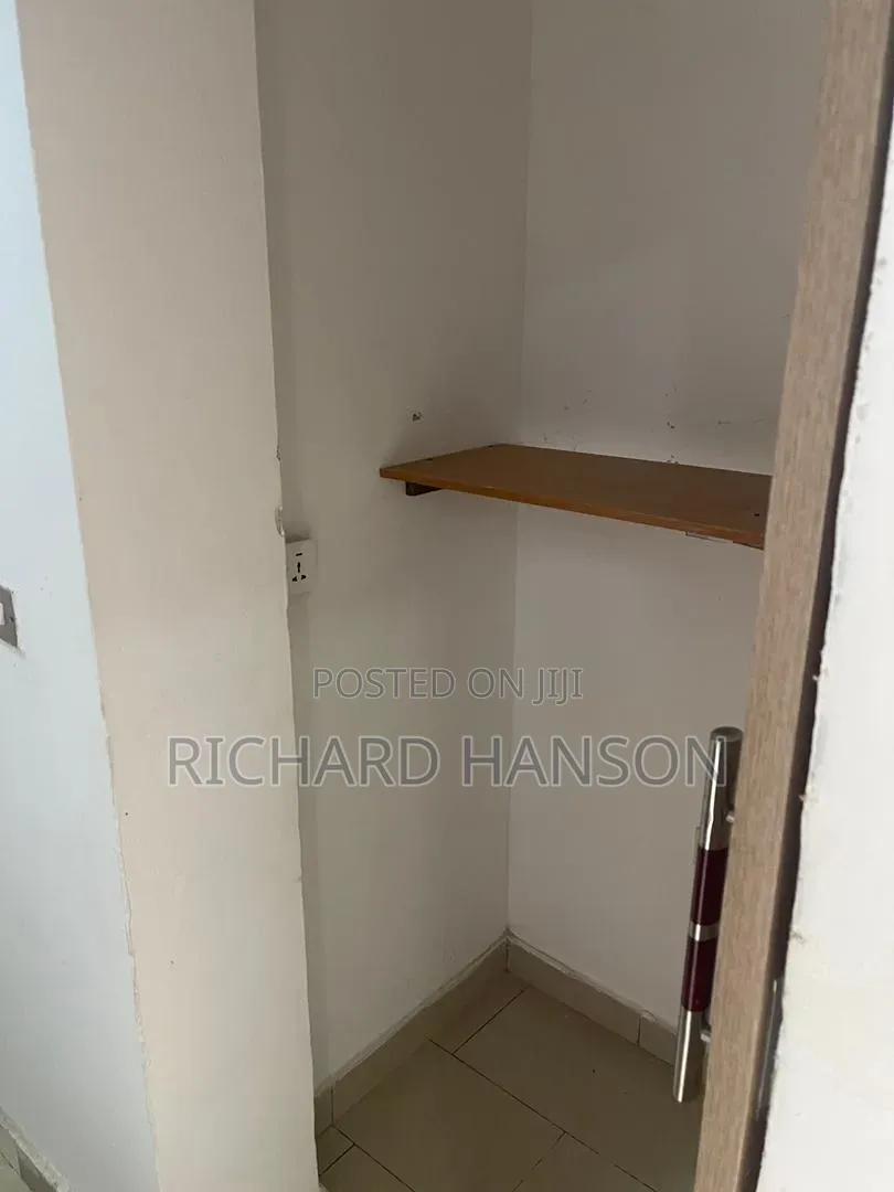 Mini Flat in Phase 1 for rent
