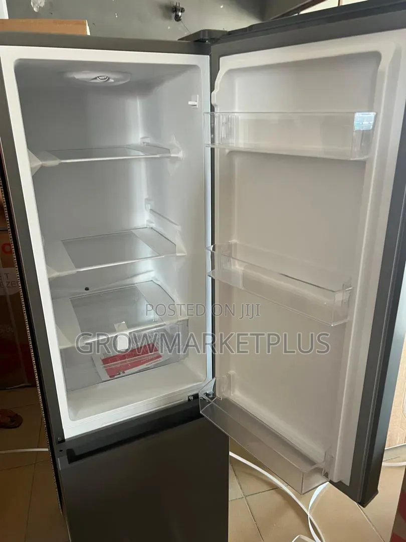 Tornado 170L Bottom Freezer Refrigerator – 90W | Model RF-SCN230PO0GDS