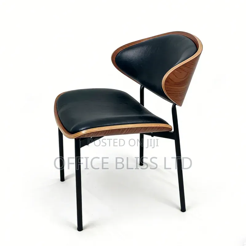 A Set  of Square  Marble  Dinning  Table (BLACK)AND LEATHER CHAIRS