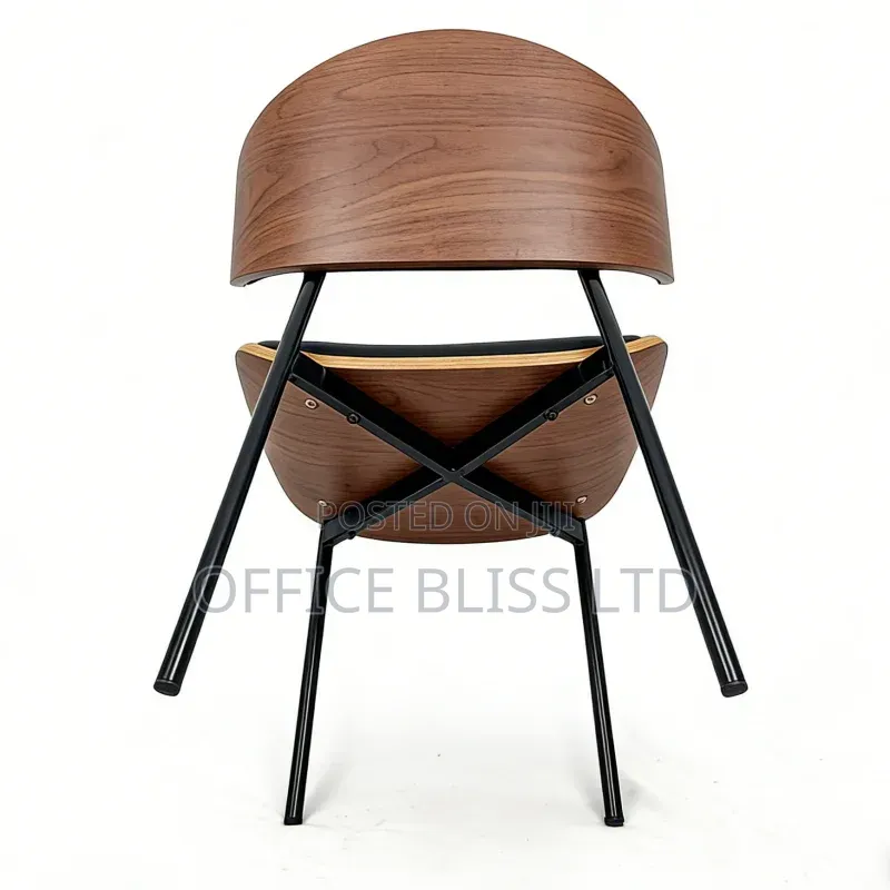A Set  of Square  Marble  Dinning  Table (BLACK)AND LEATHER CHAIRS