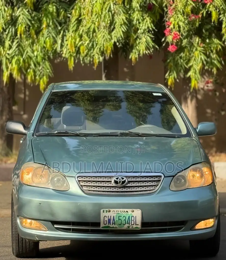 Toyota Corolla 2006 Gray
