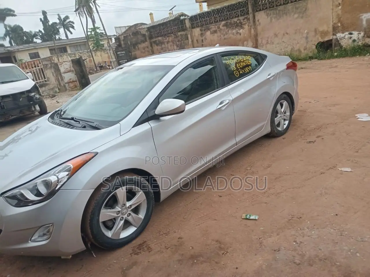 Hyundai Elantra GLS Sedan FWD (1.8L 4cyl 6A) 2013 Silver