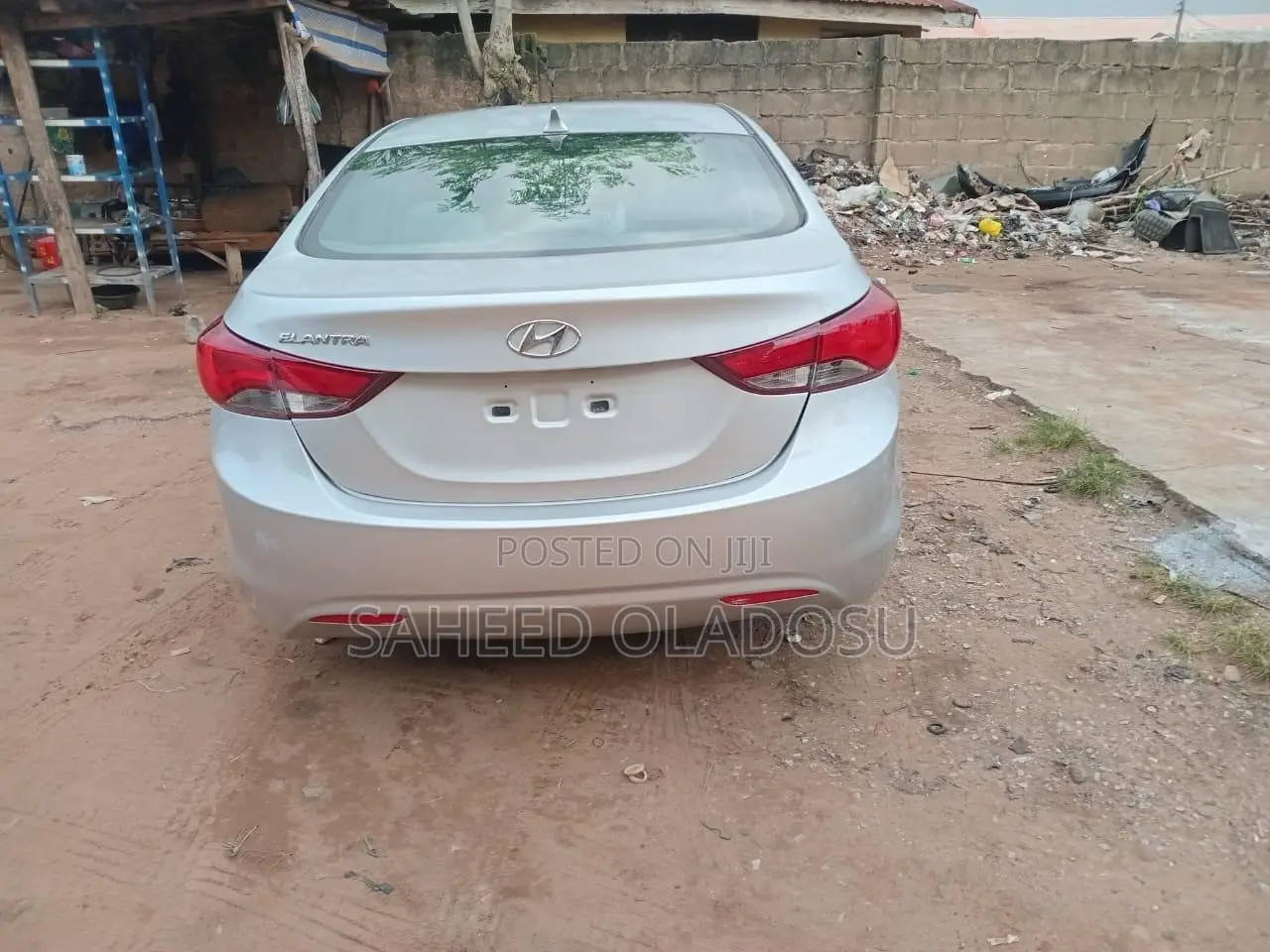 Hyundai Elantra GLS Sedan FWD (1.8L 4cyl 6A) 2013 Silver