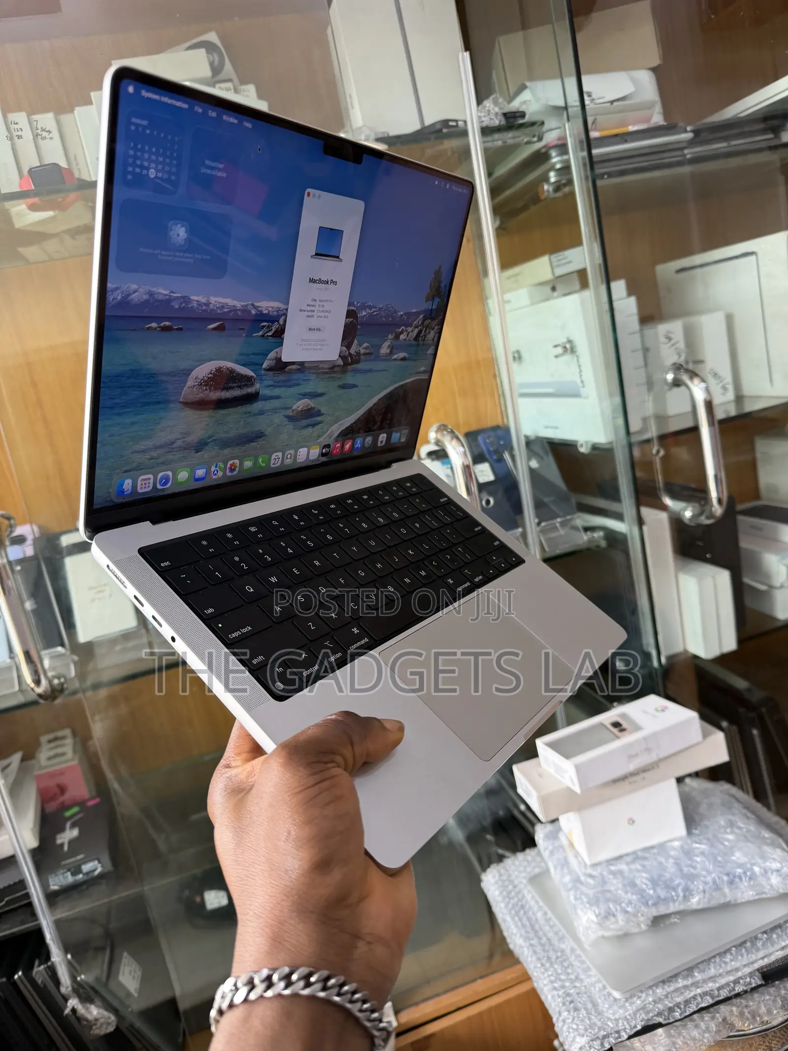 Laptop Apple MacBook Pro 2023 M2 16GB Apple M2 SSD 512GB