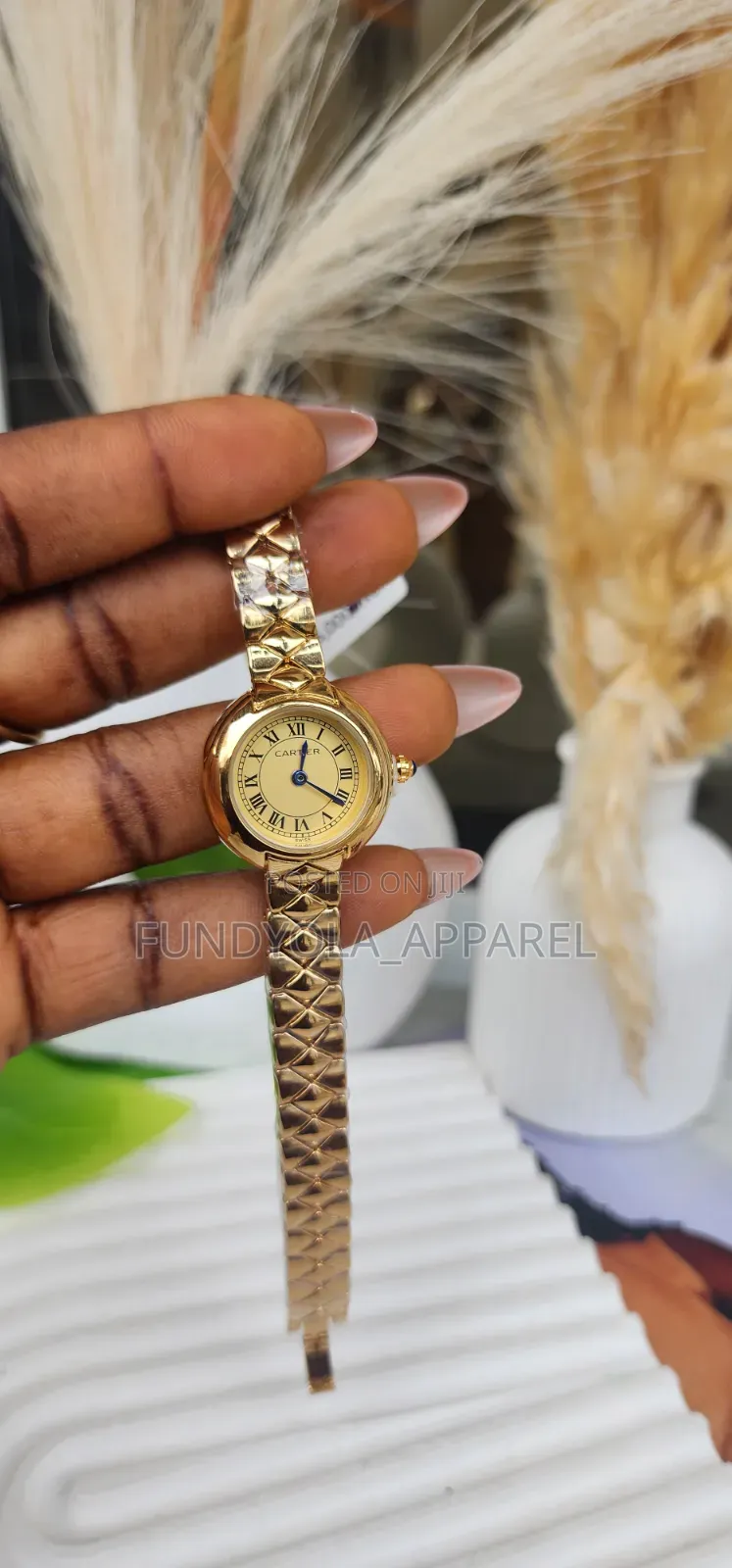 Cartier Ladies Watch in Gold