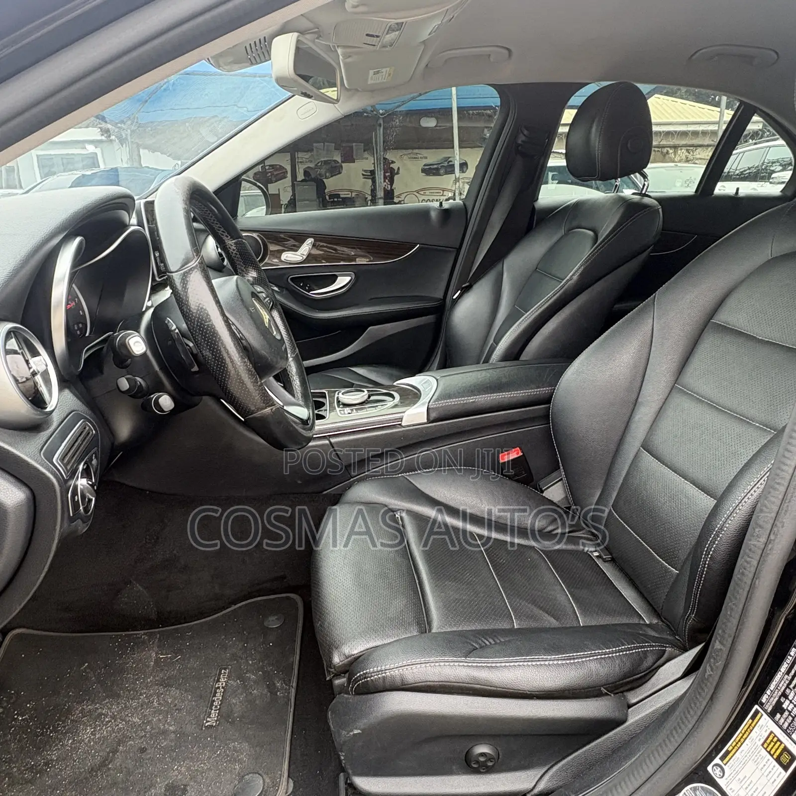 Mercedes-Benz C300 2017 Black