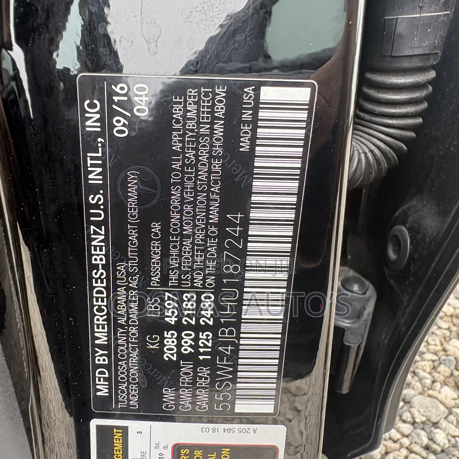 Mercedes-Benz C300 2017 Black