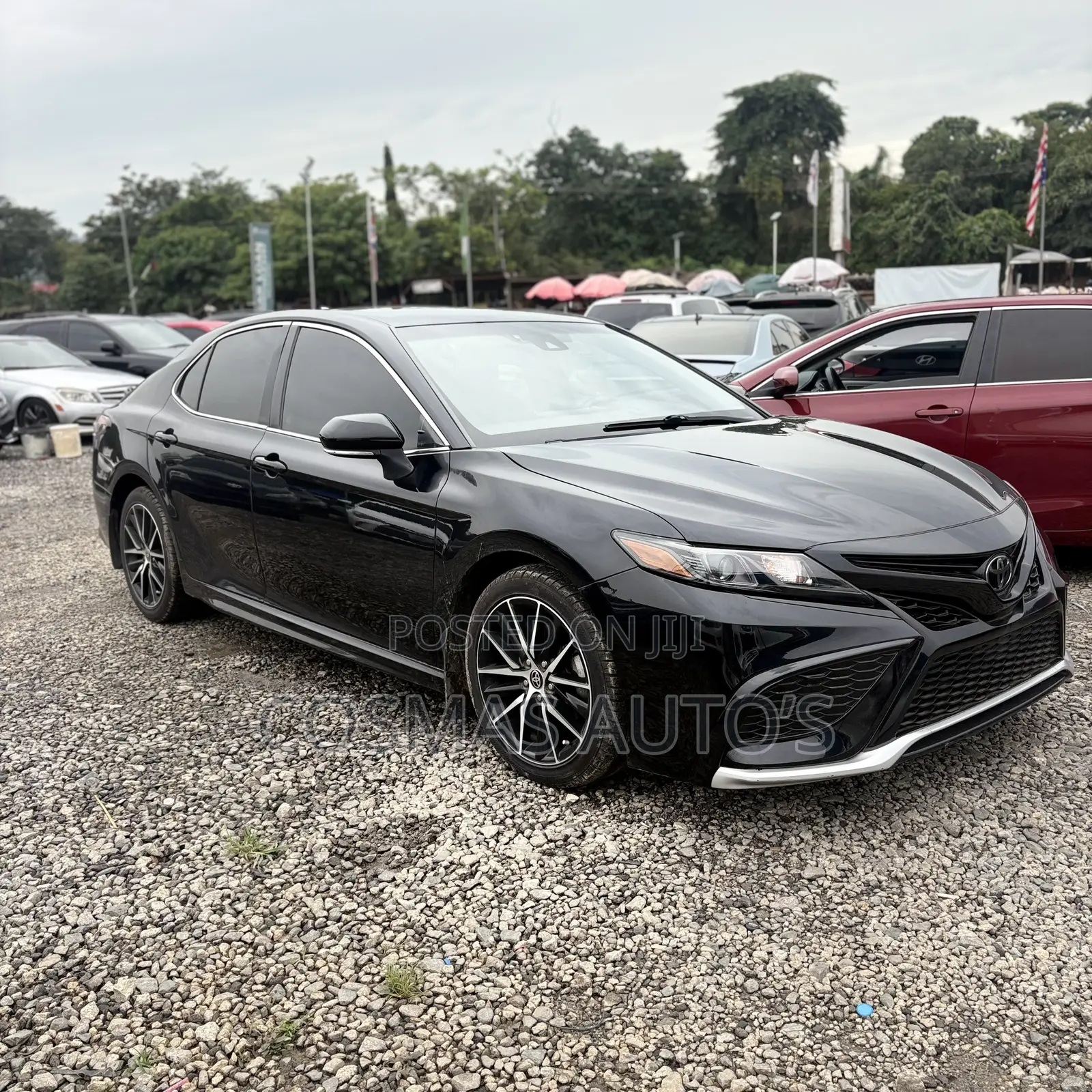 Toyota Camry SE 2021 Black