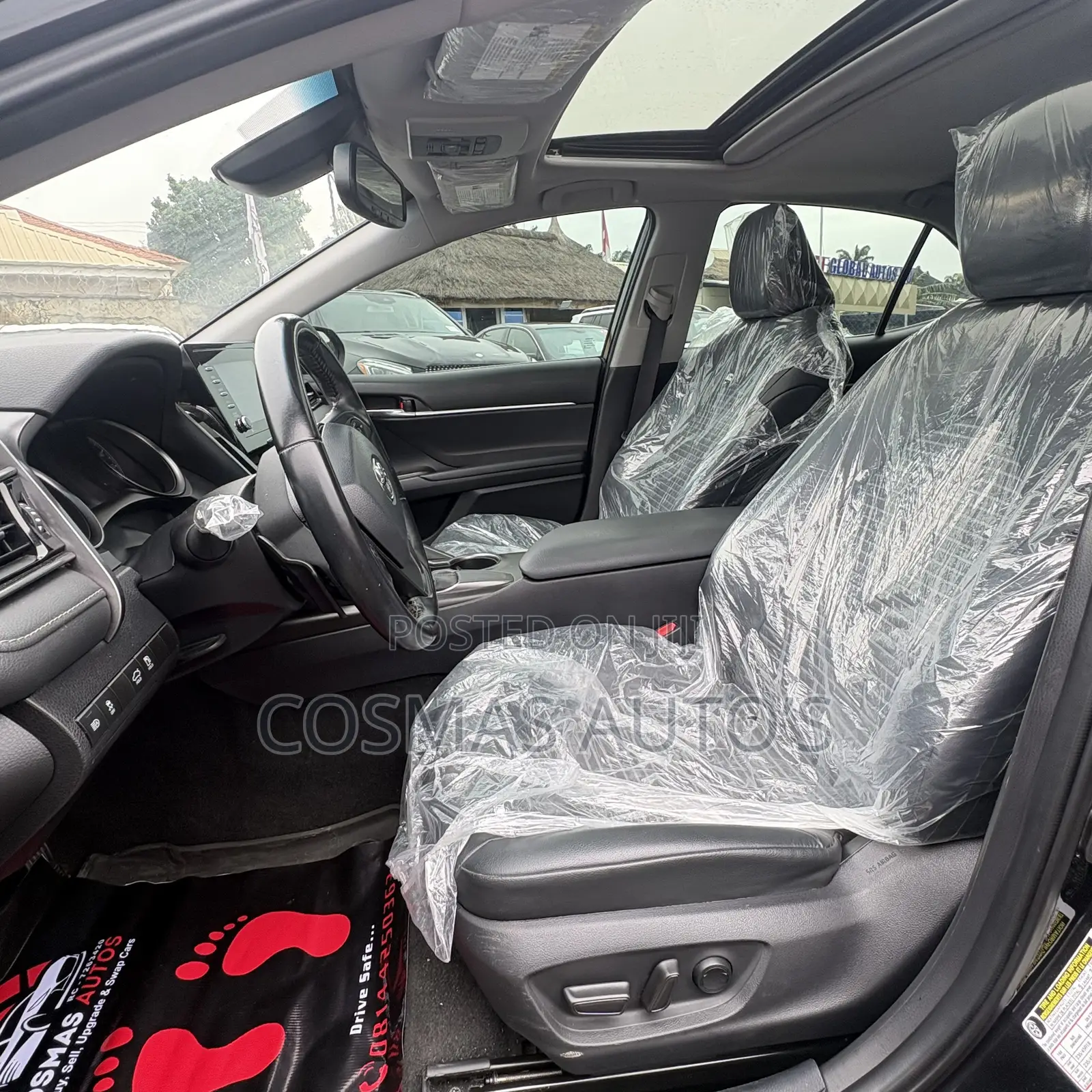 Toyota Camry SE 2021 Black