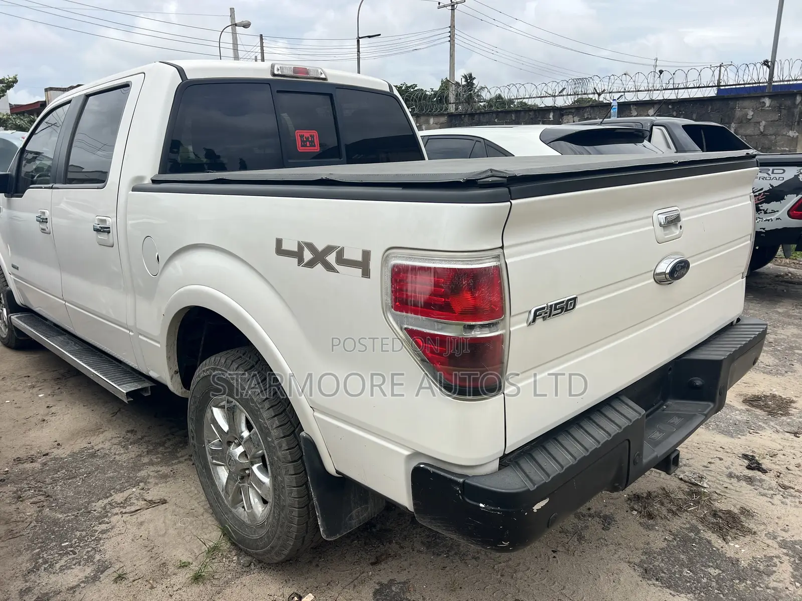 Ford F-150 XL 2dr Regular Cab 4WD 6.5 ft. SB (3.7L 6cyl 6A) 2014 White