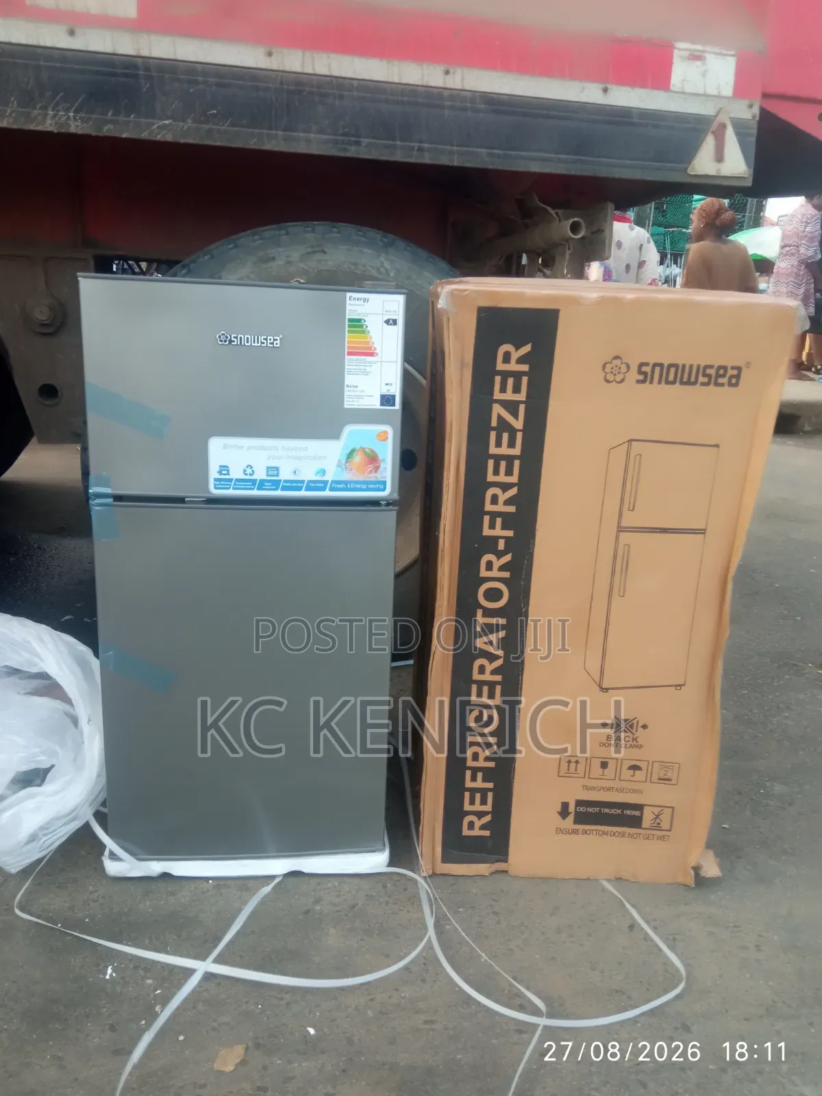 Snowsea Table Top, Double Door Refrigerator  BCD 136