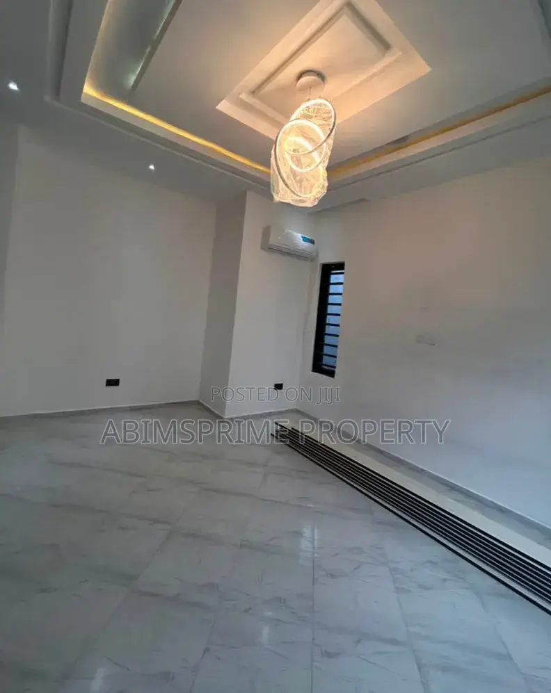 3bdrm Duplex in Ambiance Ii, Sangotedo for sale
