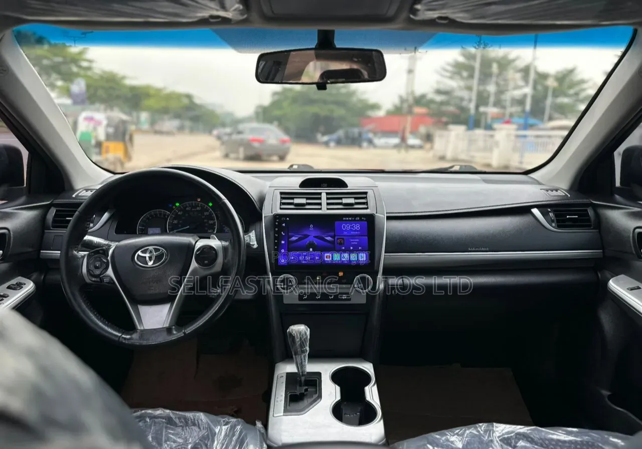 Toyota Camry 2013 Red