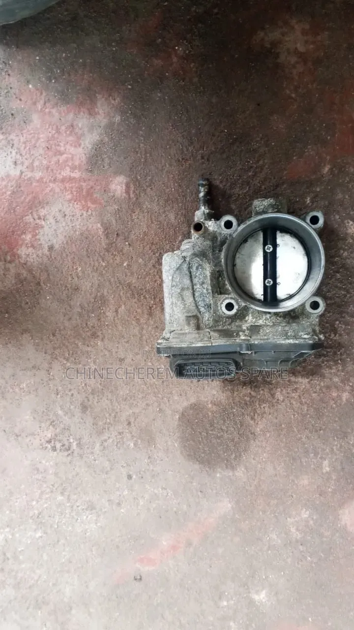 Original Toyota Corolla / Matrix 2ZR Throttle Body (Used)