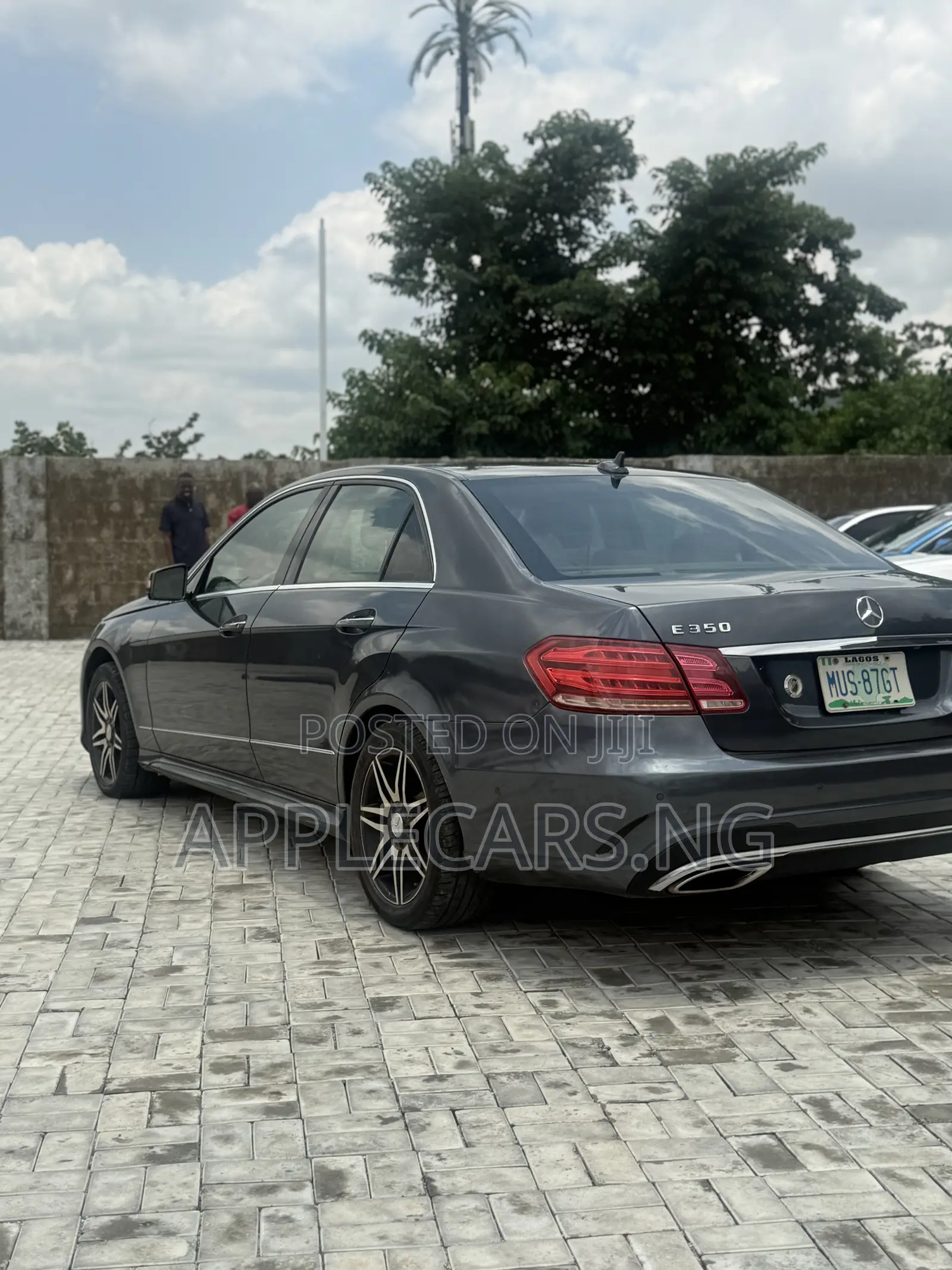 Mercedes-Benz E350 Base 4Matic Sedan AWD (3.5L 6cyl 7A) 2013 Blue