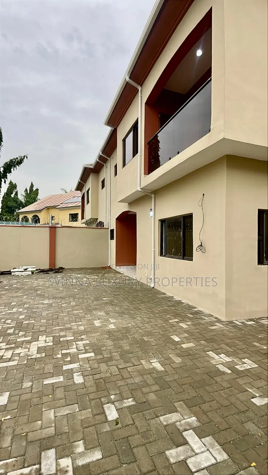 6bdrm Duplex in Gwarinpa Main for rent