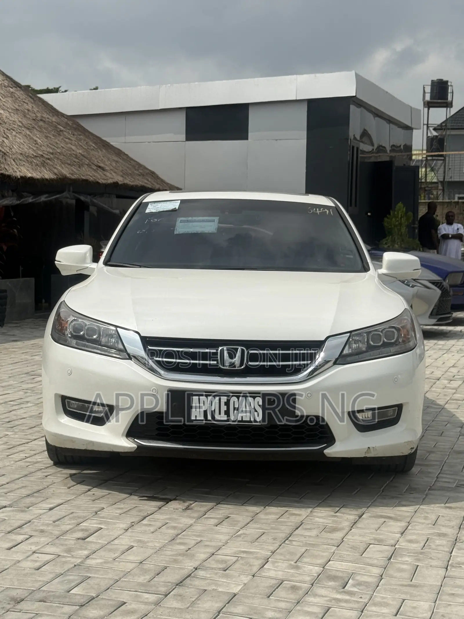 Honda Accord EX-L V-6 4dr Sedan FWD (3.5L 6cyl 6A) 2013 White