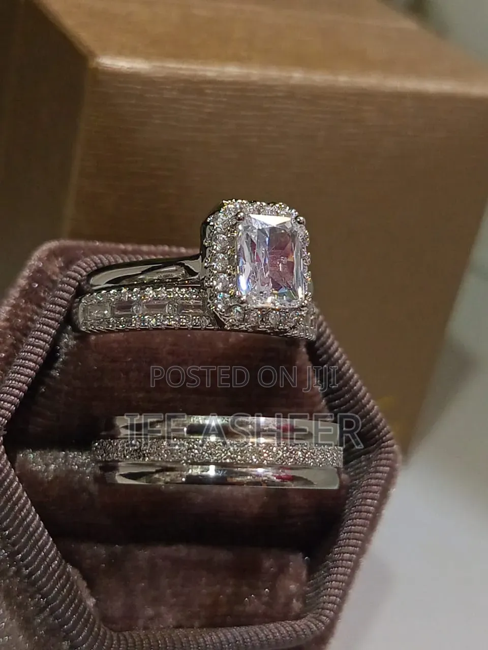 Glitters Couples Set of Silver Wedding Ring G002 - Silver