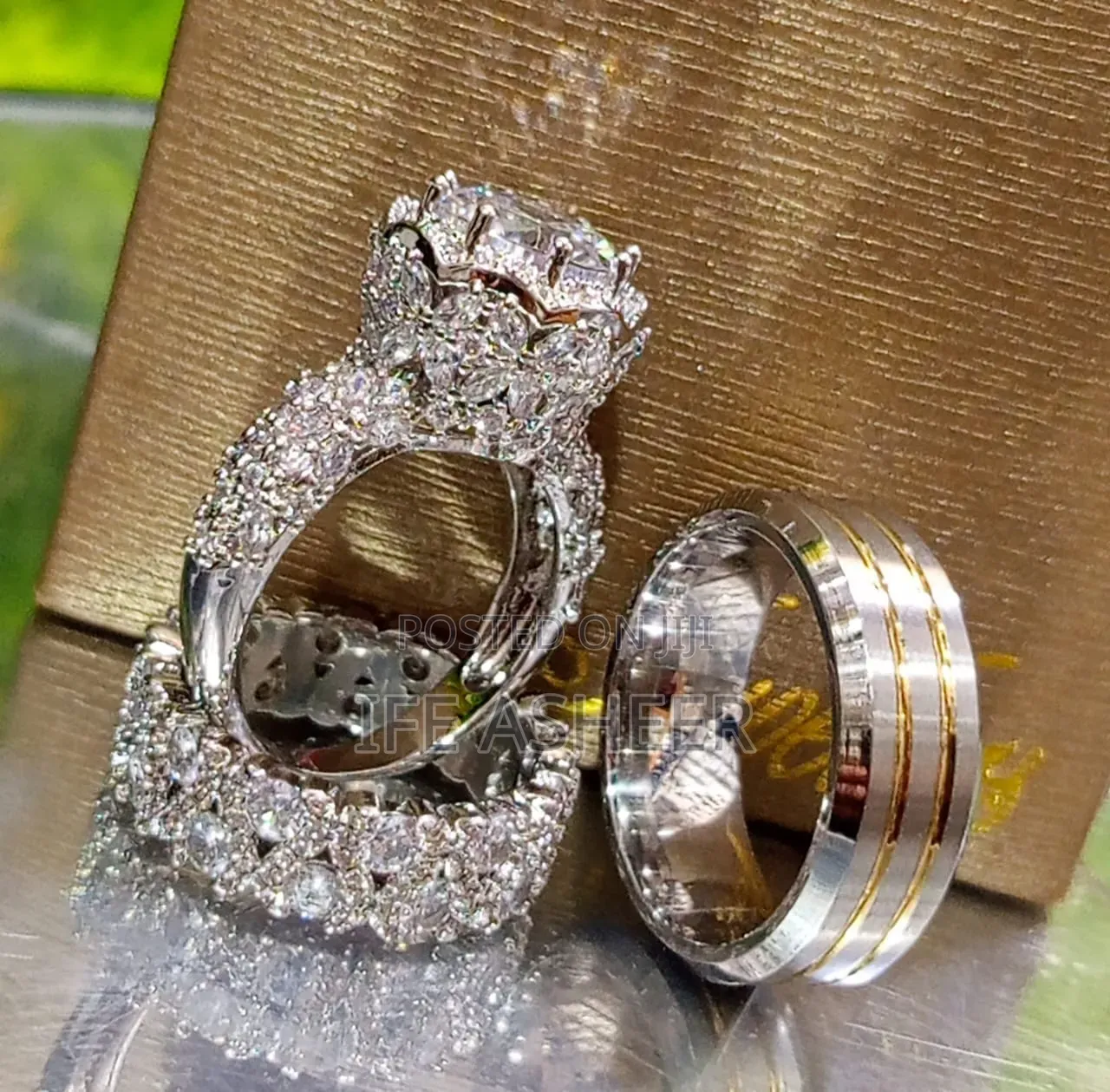 Luxury Bold Couples Set of Silver Wedding Ring - G004