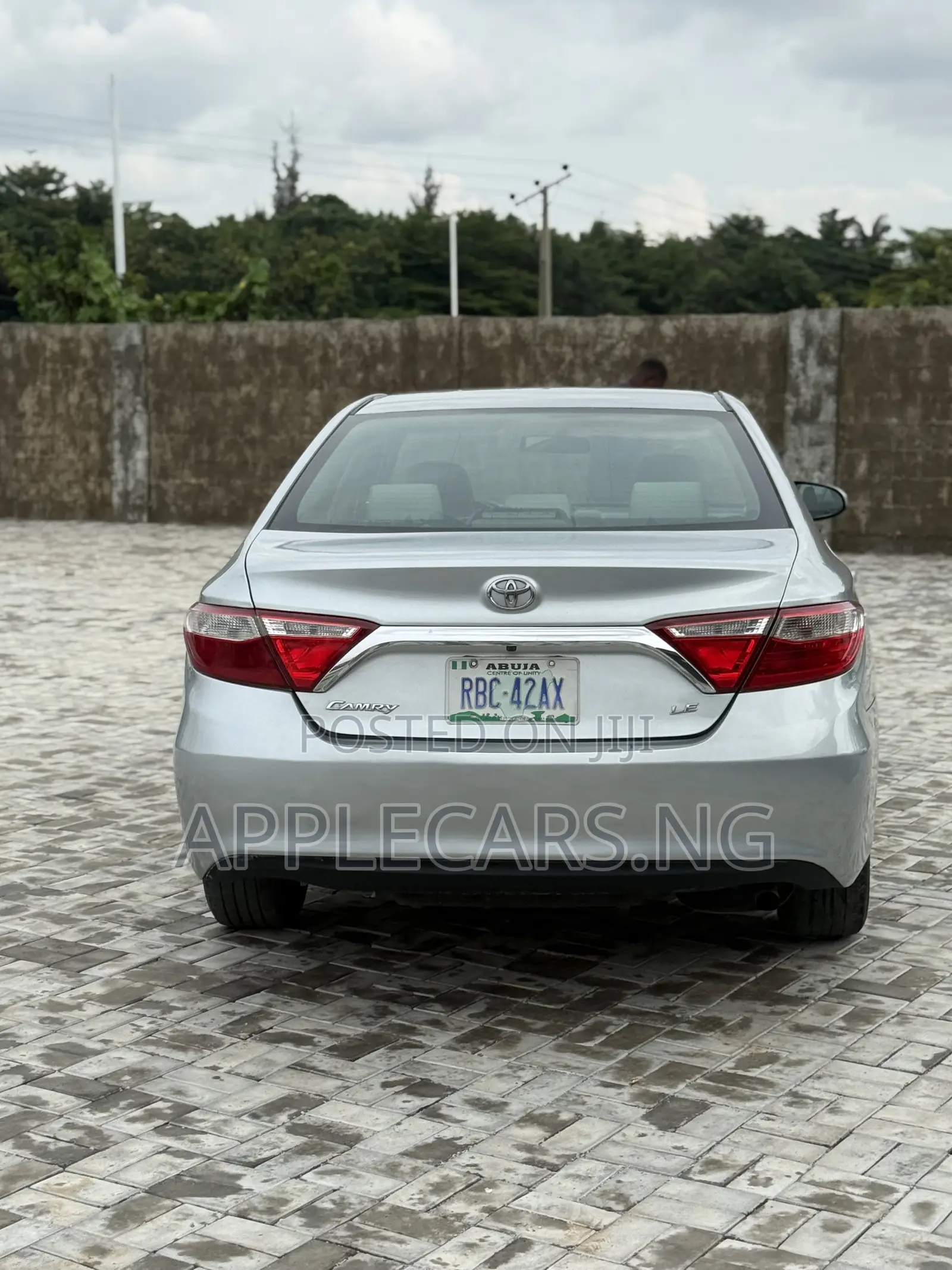 Toyota Camry LE 4dr Sedan (2.5L 4cyl 6A) 2017 Silver