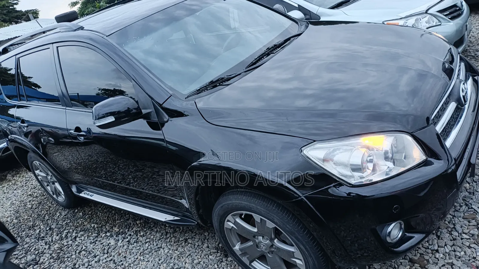 Toyota RAV4 2011 Black