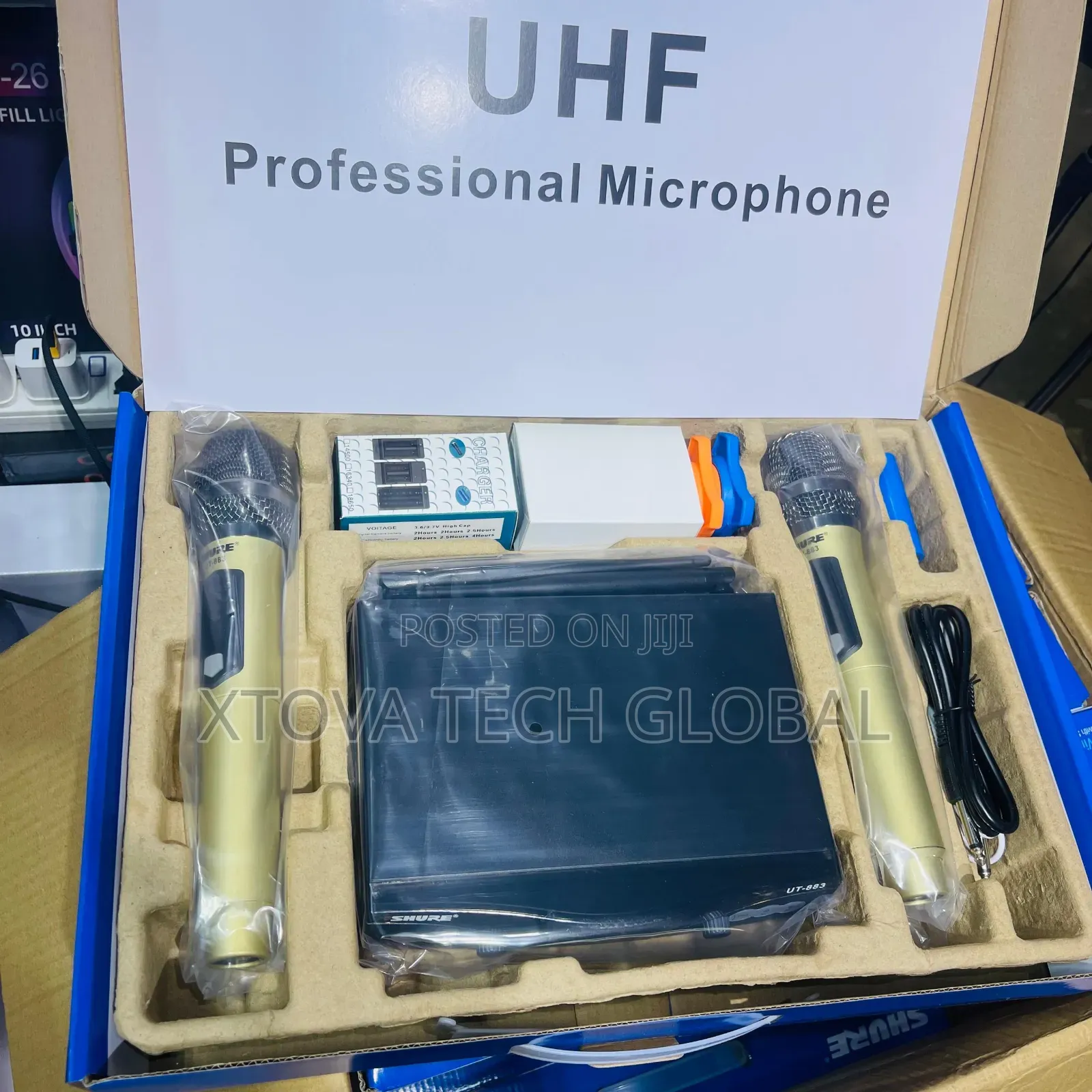 Shure UT-883 Dual UHF Wireless Microphone System