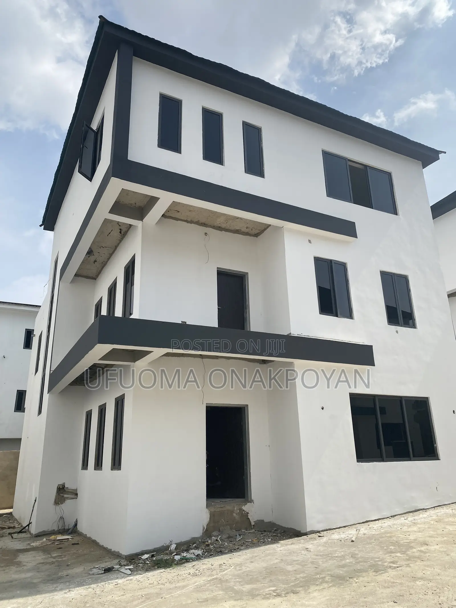 5bdrm Duplex in Katampe Extension for sale