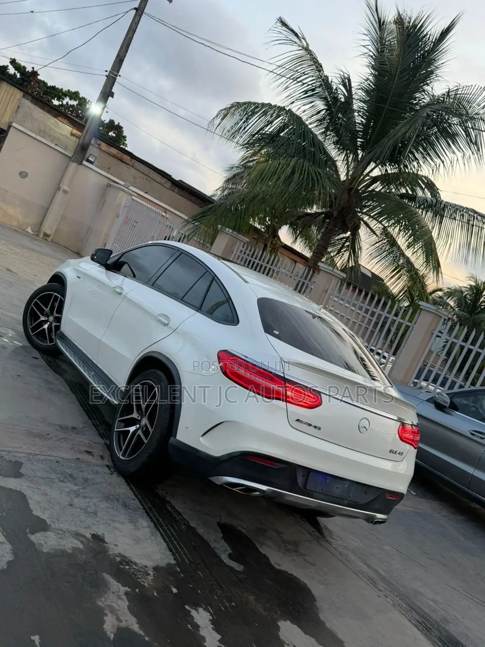 Mercedes-Benz GLE-Class AMG GLE 43 4MATIC 2017 White