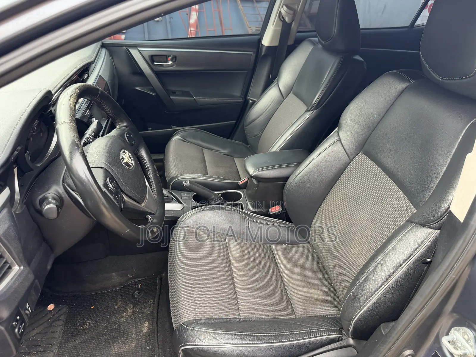 Toyota Corolla 2015 Gray