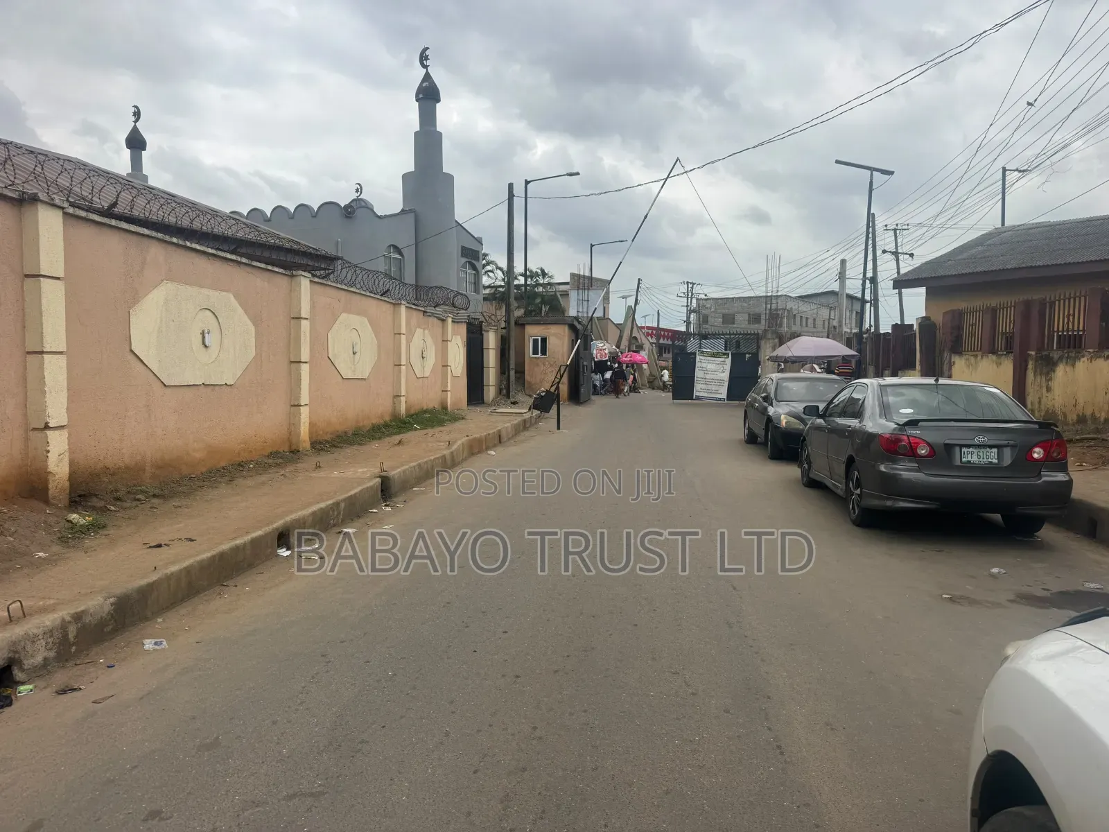 2bdrm Apartment in Adekoya, Ogba GRA for sale