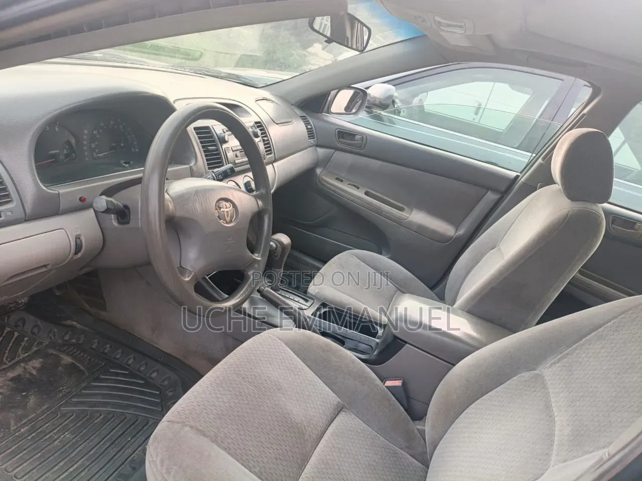 Toyota Camry 2025