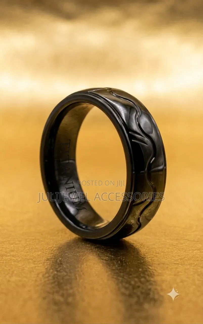 Original Non Tarnish Men Titanium Groom Band Ring Black/ Silver/ Gold