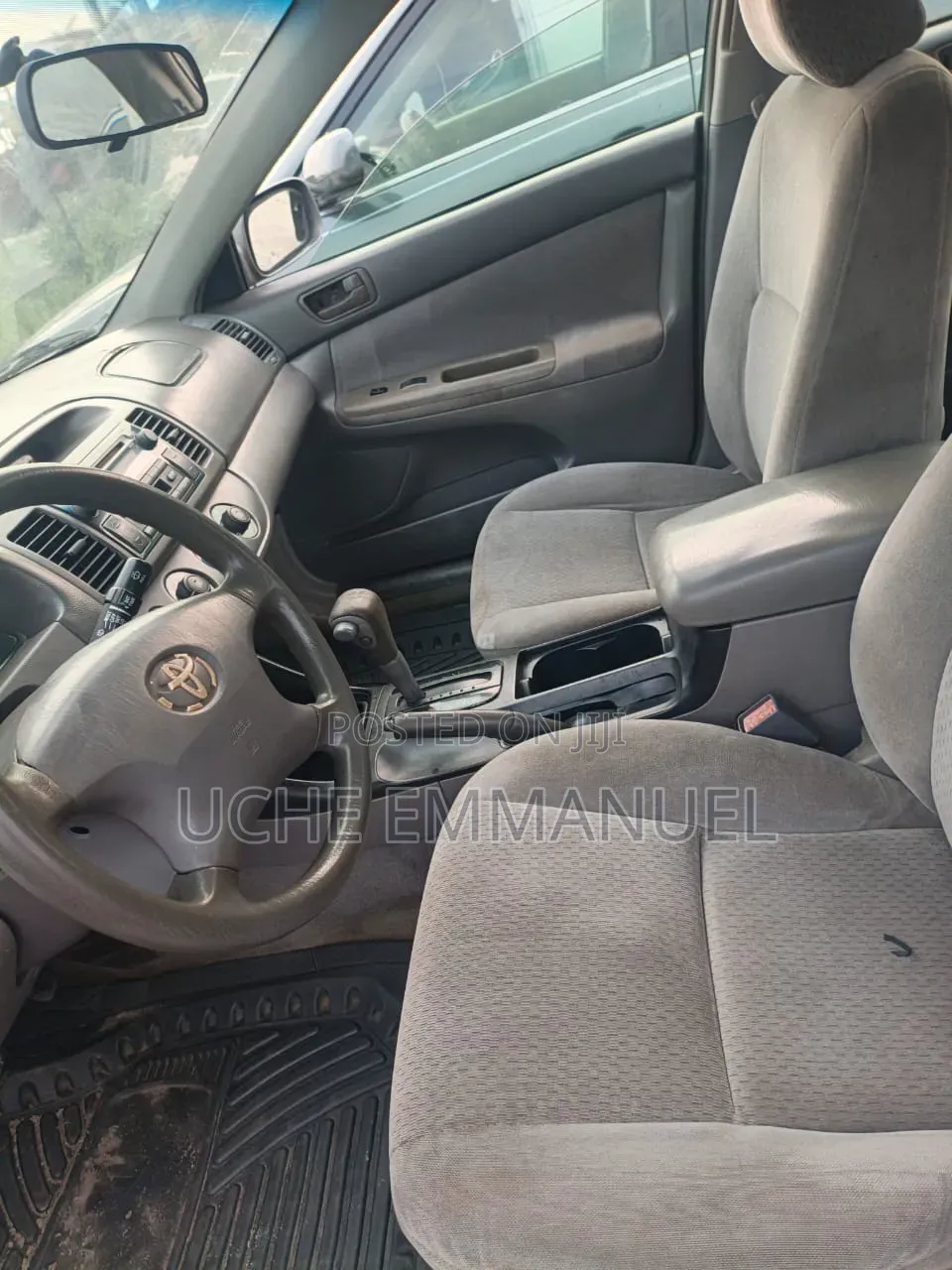 Toyota Camry 2025