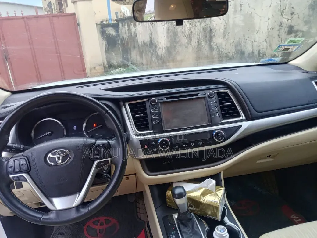 Toyota Highlander 2016 White