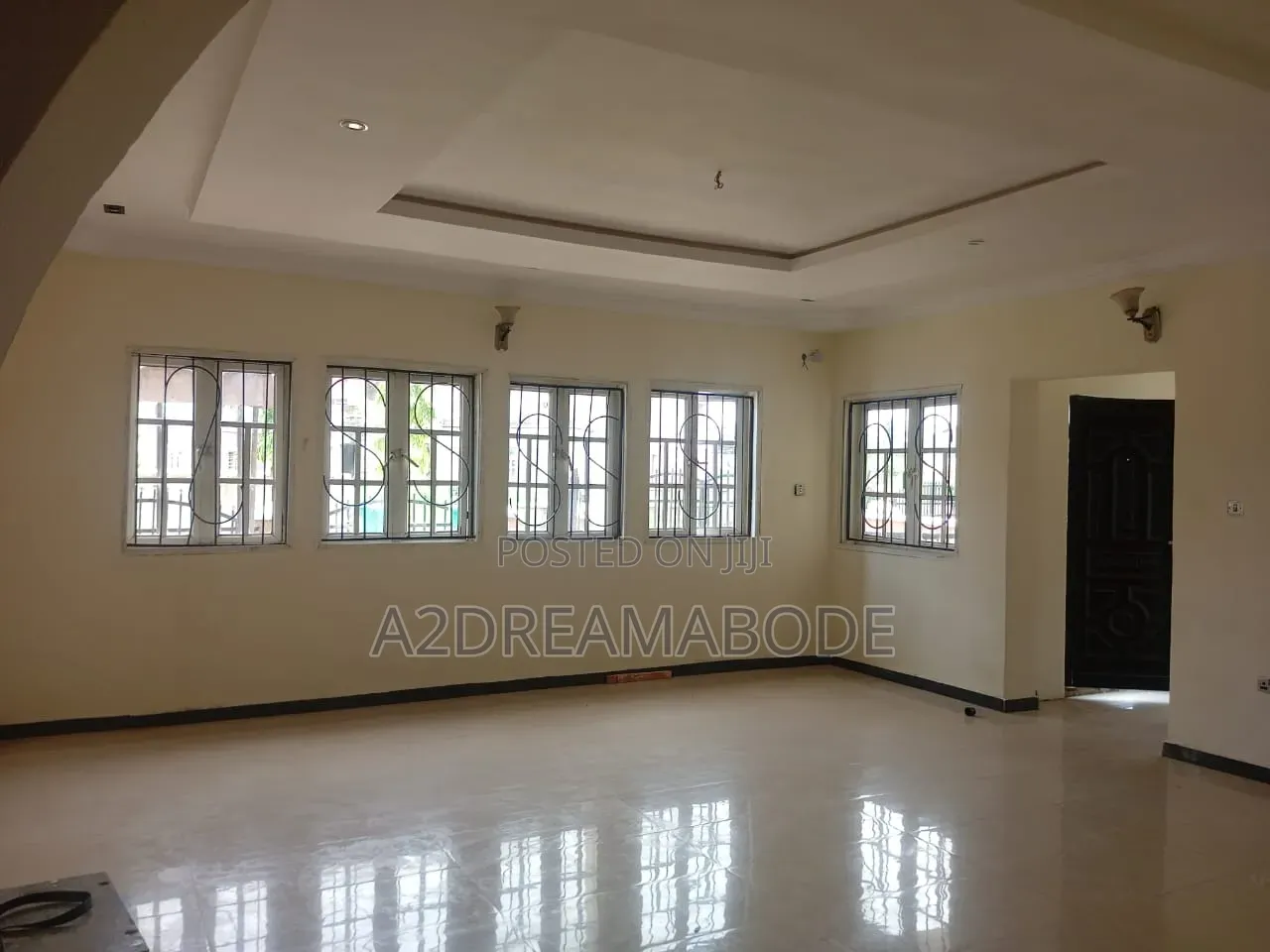 5bdrm Duplex in Opic, Isheri North for rent