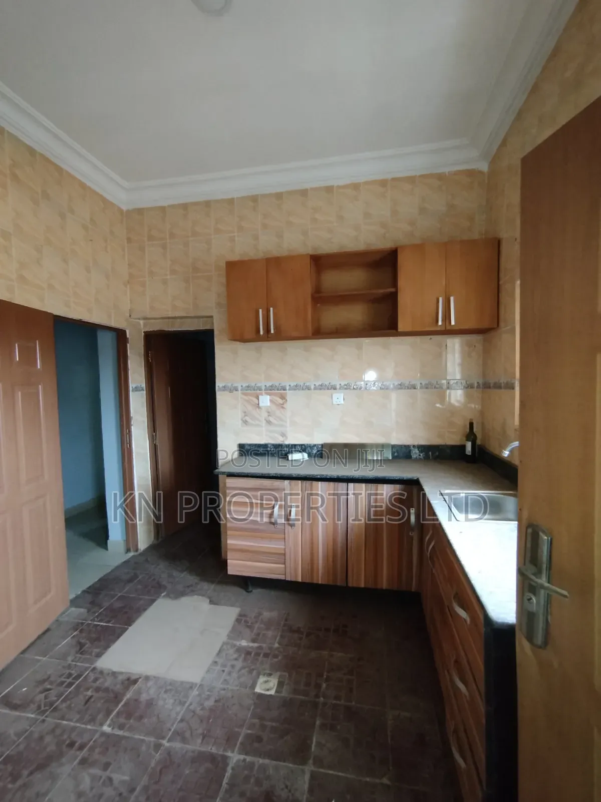 2bdrm Block of Flats in Gaduwa for rent