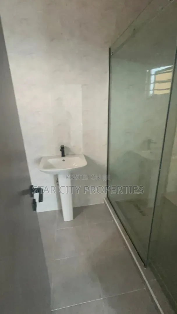 4bdrm Duplex in Gbagada Lagos, Medina for sale