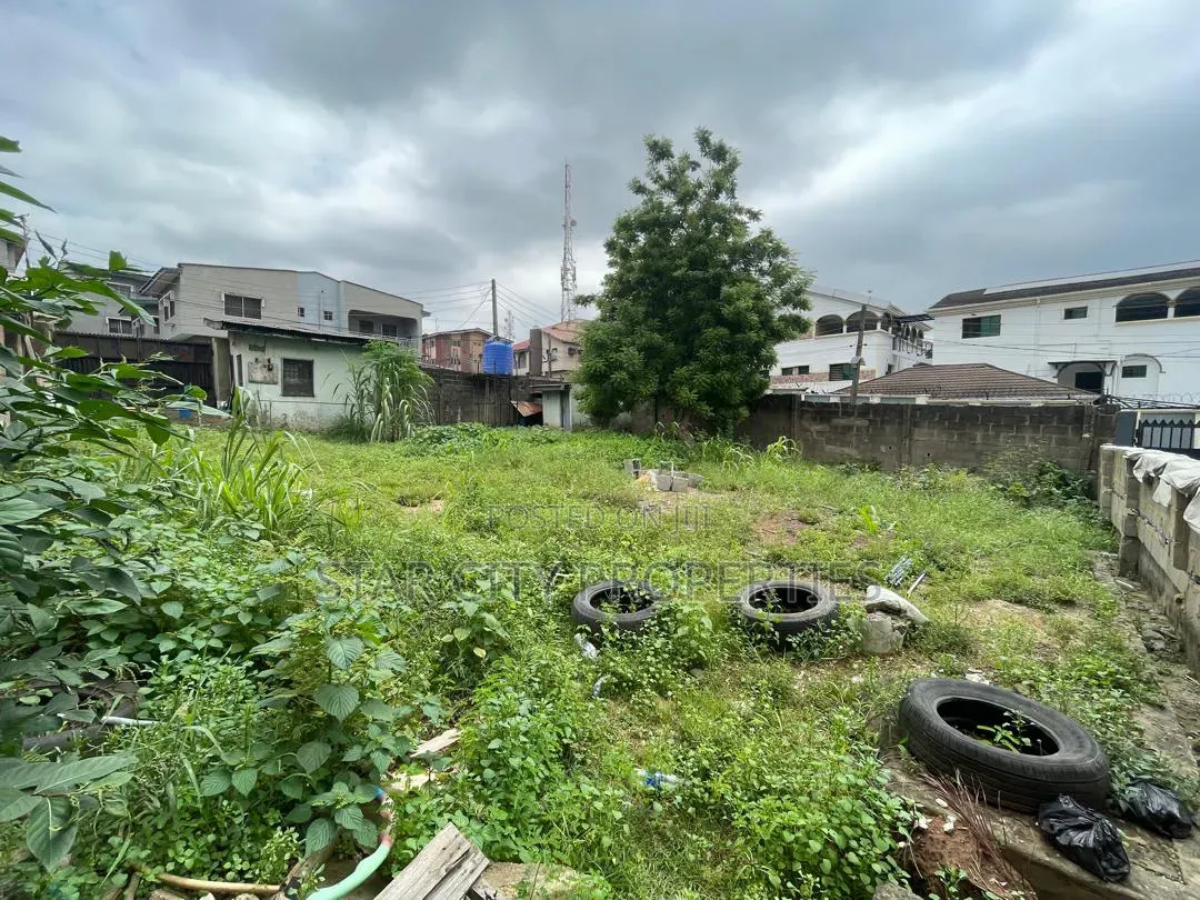 627Sqms of Bare Land in an Estate