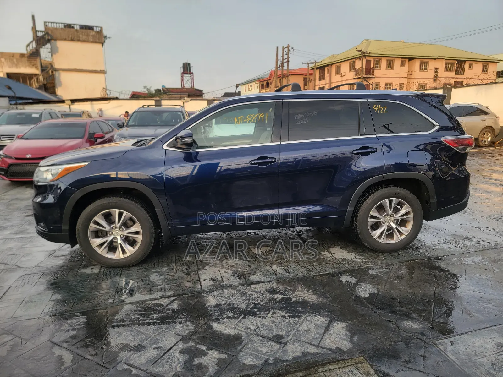 Toyota Highlander XLE 4dr SUV AWD (3.5L 6cyl 6A) 2015 Blue