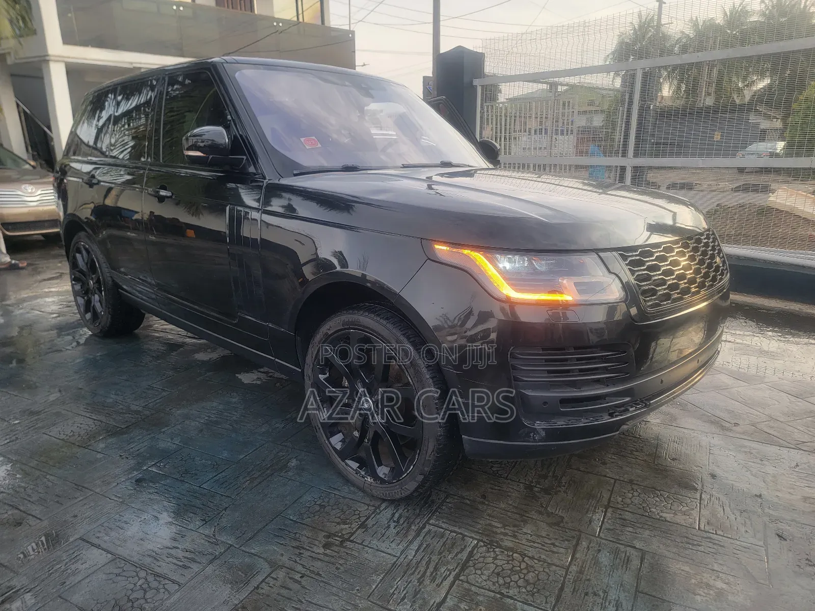 Land Rover Range Rover P525 HSE SWB 2020 Black