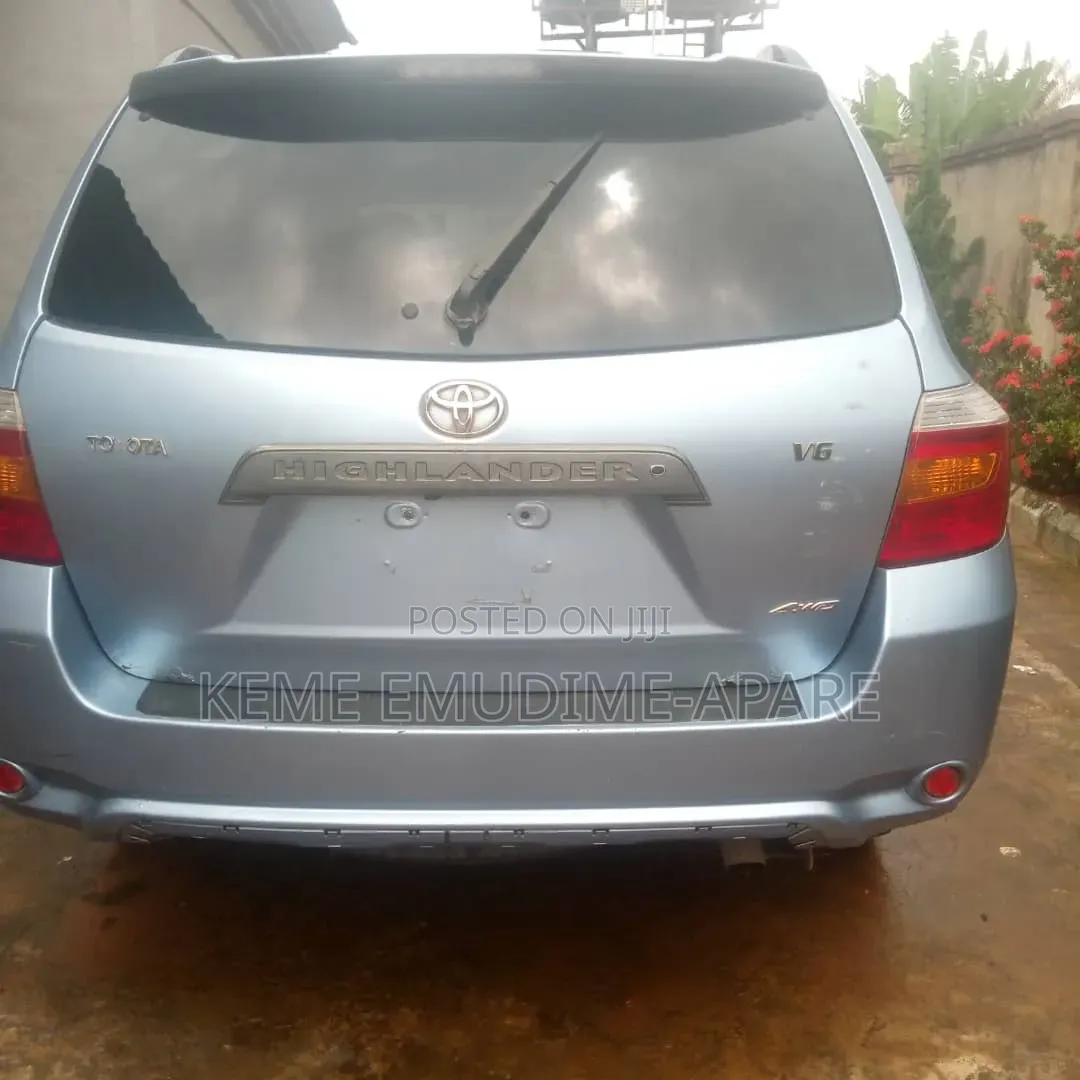 Toyota Highlander 2009 Silver