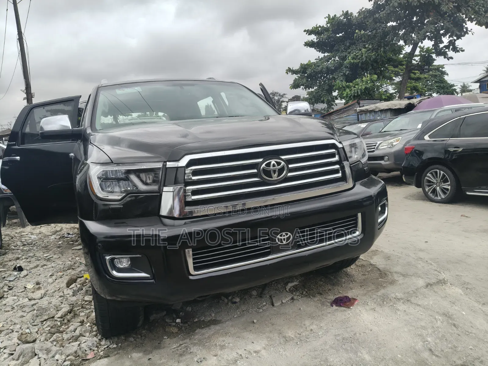 Toyota Sequoia 2015 Black