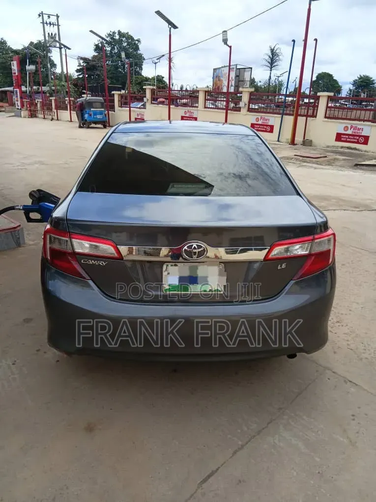 Toyota Camry 2013 Gray