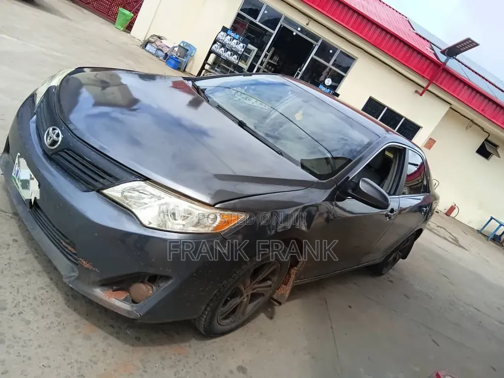 Toyota Camry 2013 Gray