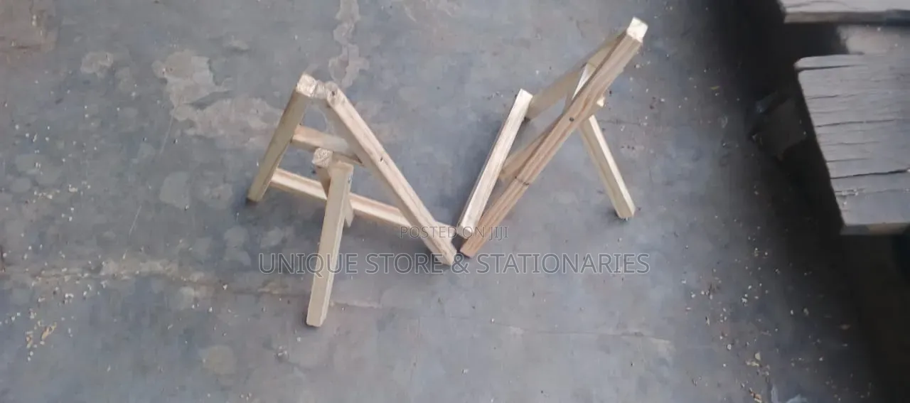 Easel Stand