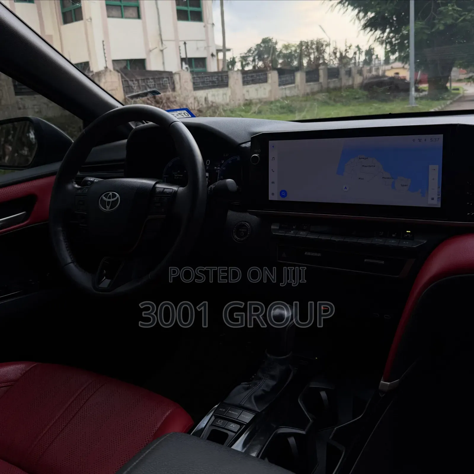Toyota Camry 2025 Gray
