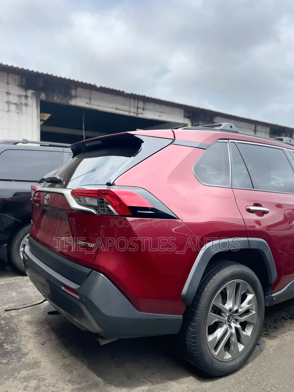 Toyota RAV4 2021 Burgundy